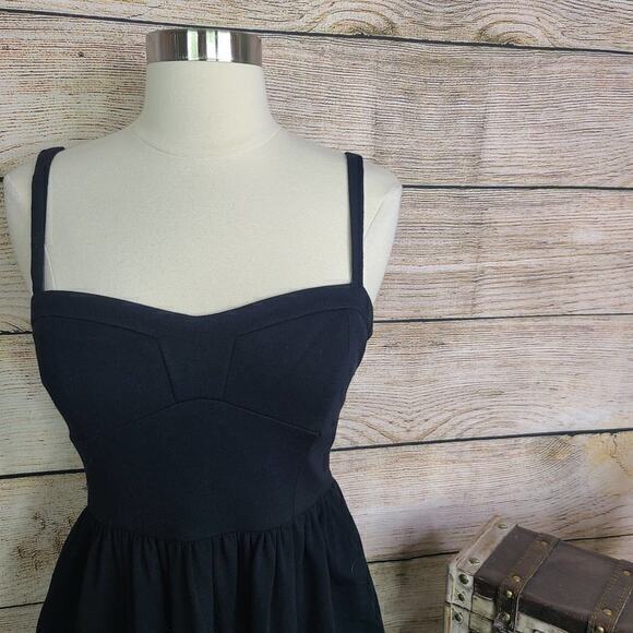 Cynthia Steffe Women’s Little Black Dress Sweetheart Fit and Flare Dress Size‎ 4 - Picture 3 of 7